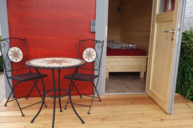 Ferienhaus zur Altmühl - Gartenhaus rot mit einem Schlafzimmer