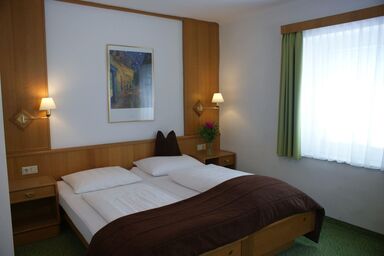 Hotel Apartment Camping Das Au-Gut - Budget-Doppelzimmer mit Blick auf Straße, Du/WC