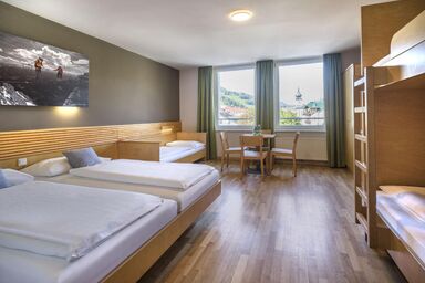 JUFA Hotel Schladming*** - Fünfbettzimmer, Halbpension