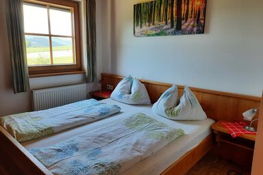 Pension Hecher - Ferienwohnung Bergsicht, 2 Schlafräume