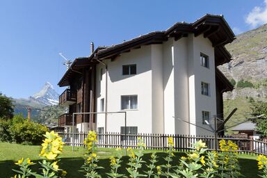 Haus Colosseo, (Zermatt).