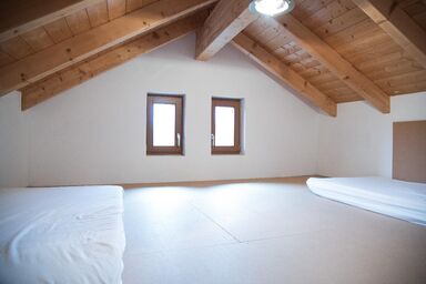 Urlaub auf dem Weberhof - Ferienwohnung Garagenwohnungen mit separaten Schlafzimmern