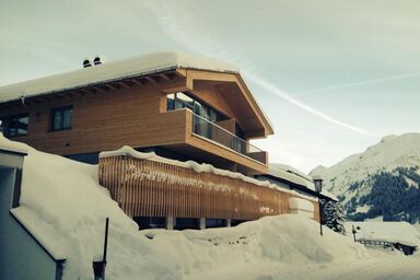 Alpenfluh, Pension - Familienappartements mit Küche