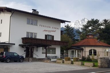 Pension Amraserhof - Einzelzimmer mit Dusche od. Bad, WC