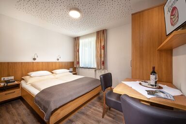 Alpenhof, Kur- Sporthotel - Doppelzimmer "Standard"