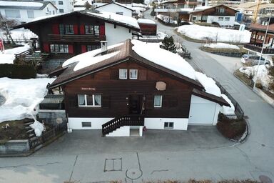 Chalet Herzog, (Flims Dorf). 3.5 Zimmerwohnung