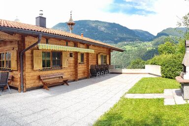 Ferienhaus in Sautens mit Garten, Pool und Grill und Panoramablick