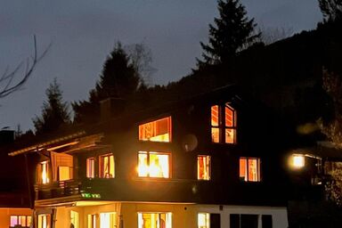 Berg-Ferienwohnung  im Chalet  Zirbeli