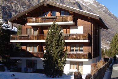 Haus Strahlhorn, (Zermatt).