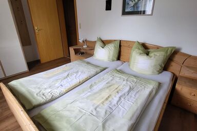 Landhaus Weiß - Ferienwohnung in der Staufenstraße- 4 Personen, 50qm, 1 Schlafzimmer, Terrasse