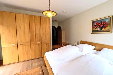 Pension Luger - #11 Doppelzimmer mit Balkon, Dusche/WC und TV