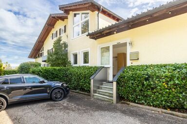 Ferienwohnungen Appartements Bergwald - Fewo 1 mit Terrasse und Bergblick