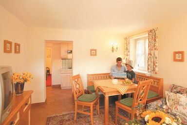 Ferienwohnungen Lärchahüsle - Apartment/2 Schlafräume/Bad, WC "330"