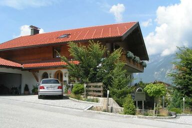 Landhaus Müller - Ferienwohnung für 2-6 Personen + Garten + große Terrasse