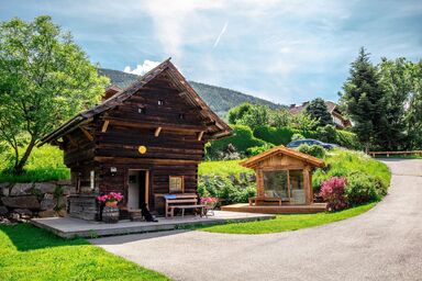 Ferienhaus in Aschbach mit Grill, Terrasse und Garten