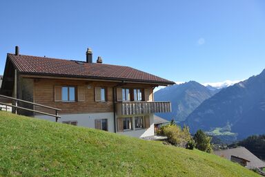 HasliRent, Wieseli, (Hasliberg Wasserwendi). 3.5 Zimmerwohnung auf zwei Etagen im 2.Stock eines Chalets