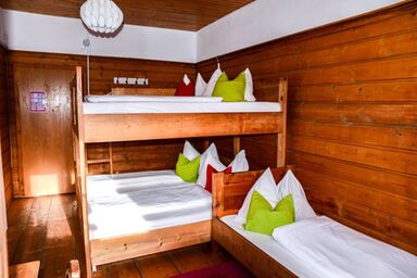 Gjaid Alm auf 1738 - Familien-/Freundeszimmer 5 Personen