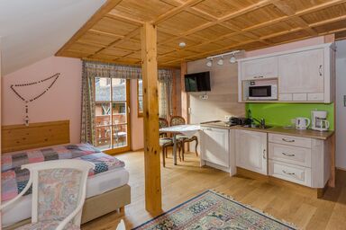 Ferienzimmer Haslaustube - Appartement "Spitzkogel-Blick" mit kostenfreien WLAN