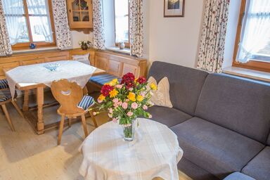 Landhaus Fürberger - Ferienwohnung 4 75 qm, Schlafzimmer, Küche, Balkon, TV, 4 Pers.