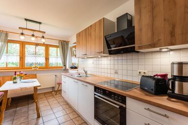 Ferienwohnungen Haus Wiesengrund - Ferienwohnung I ein separates Schlafzimmer, Süd-Terrasse, 65 qm