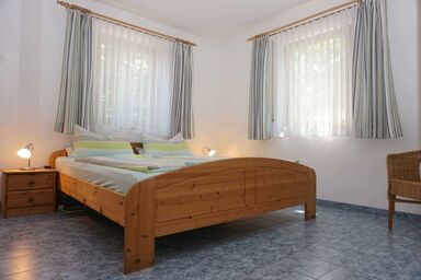 Ferienwohnung Hormann Silvia - Ferienwohnung 1 für 1-4 Personen (48 qm, EG)