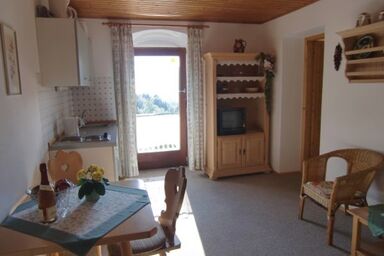 Berghof Moar - Ferienwohnung Hochplatte 32 m², 2-3 Personen, 1 sep. Schlafzimmer, Balkon, WLAN