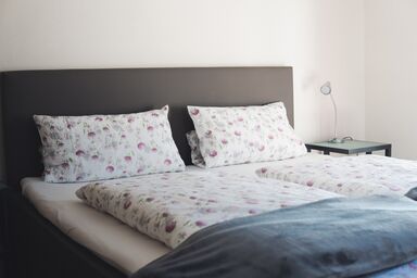 Ferienwohnung Thullner - Ferienwohnung 5, 90 qm, Balkon, Küche, 2 Schlafzimmer, 1 Wohnschlafzimmer, WLAN