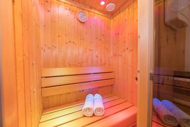 Familienbauernhof Ederbauer: Wellness am Bauernhof - Zimmer Eichhörnchen