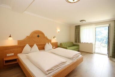 Hotel Neuwirt - App+Suite 4-6 Pax