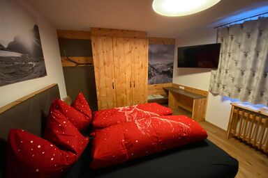 Chalet Tauernbär - Ferienhaus, Dusche und Bad, WC, 3 Schlafräume