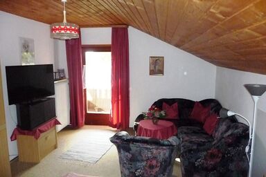 Ferienwohnung Knittler - Ferienwohnung bis 6 Personen, Balkon, 70 qm