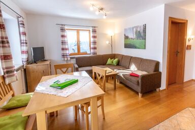 Schusterhof Urlaub auf dem Bauernhof - Ferienwohnung Liesel 1-3 Personen (50 qm, EG)