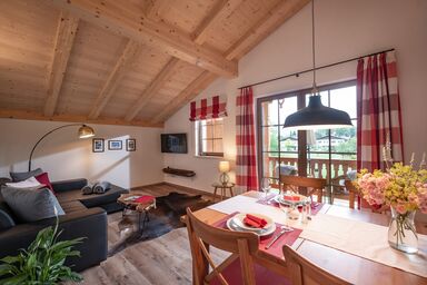 Beim Neuner - Zeit zu zweit - Ferienwohnung Wilder Kaiser, 55qm, Balkon