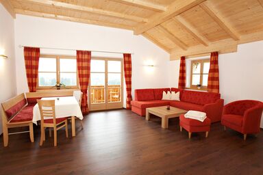 Wimmerhof - Chiemgau Karte - Ferienwohnung Rauschbergblick für 4 Personen, 2 Schlafzimmer, 90 qm