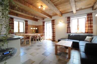 Stöttnerhof Urlaub auf dem Bauernhof - Ferienwohnung Zellerhorn für 2-5 Personen (82 qm)