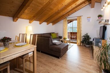 Haus am Bergbach - Ferienwohnung 2 bis 4 Personen, 63 qm, 2 Schlafzimmer, Balkon, Nichtraucher