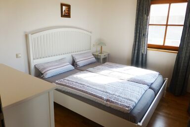 Ferienwohnung Bösch - Ferienwohnung 1 bis 4 Personen, 2 Schlafzimmer, Balkon, 50 qm