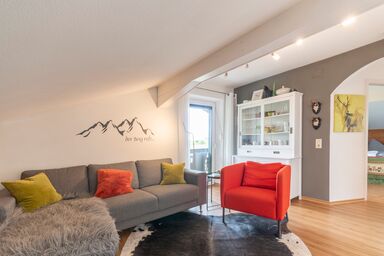 Zinsers Bergliebe - Chiemgau Karte - Ferienwohnung bis 3 Personen mit Balkon, 55 m²