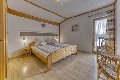 Landhaus Jakob Bayerischer Wald - Monteurwohnung 2 mit 60 qm und Balkon