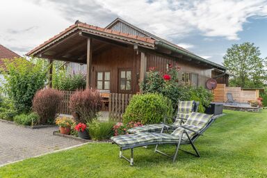 Gästehaus Meier Ferienwohnung und Camping - Hütte in ruhiger Lage