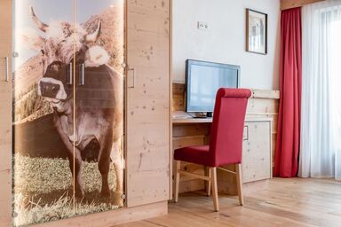 Das Kaltschmid - Familotel Tirol - Familiensuite Haus "Hohe Munde"