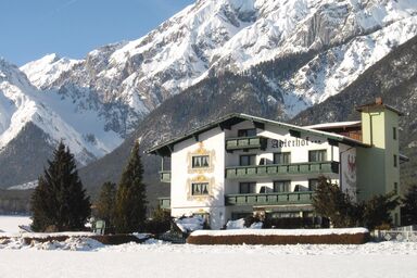 Adlerhof Ferienwohnungen - Fewo Inntalblick, DU/WC, 2 Schlafzi.