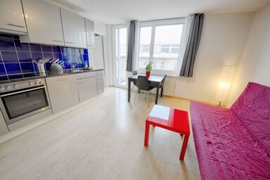 ZH Mango - Letzigrund HITrental Apartment