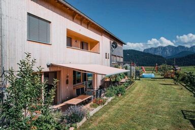 Neue Ferienwohnung in Schwarzenberg mit Garten und Grill