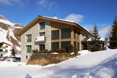 Apartments Grischuna Mountain Lodge, (Samnaun-Dorf).