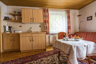 Gästehaus Christa Mauerer - Ferienwohnung 26 qm für 1 Person mit Bergblick im Hochparterre