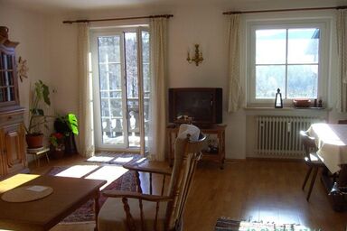 Feichtenhof - Ferienwohnung Nr. 6, 65 qm, 1 Schlaf- und 1 Wohn-/Schlafzimmer, Balkon