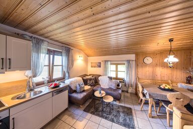 Mühlberger Hof - Ferienwohnung "Margit" 60 qm - 2 Schlafzimmer