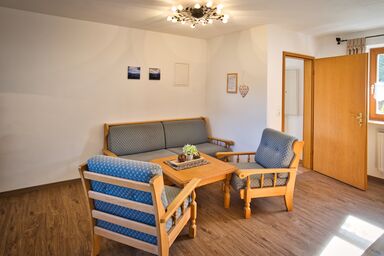 Gästehaus Bodnerwies - Hoher Göll, für 2 Personen, 46 qm, Wohnzimmer, extra Schlafzimmer und Terrasse