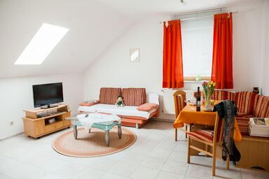 Sixt Martina - Ferienwohnung mit Blick zum Hohen Bogen mit Terrasse (50qm) für 4 Personen